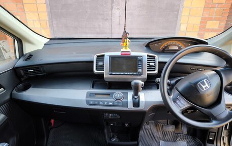 Honda Freed I, 2010 год, 999 000 рублей, 6 фотография