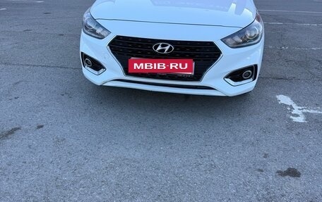 Hyundai Solaris II рестайлинг, 2017 год, 1 380 000 рублей, 1 фотография