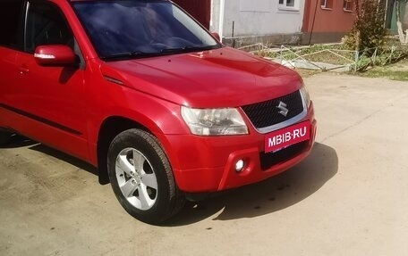 Suzuki Grand Vitara, 2008 год, 800 000 рублей, 1 фотография
