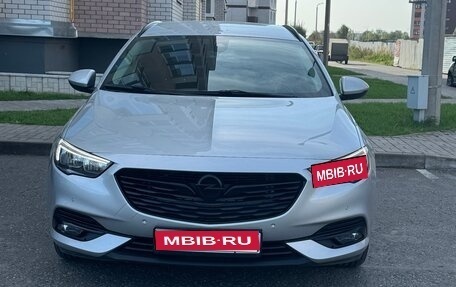 Opel Insignia II рестайлинг, 2020 год, 1 850 000 рублей, 1 фотография