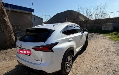 Lexus NX I, 2017 год, 2 800 000 рублей, 3 фотография