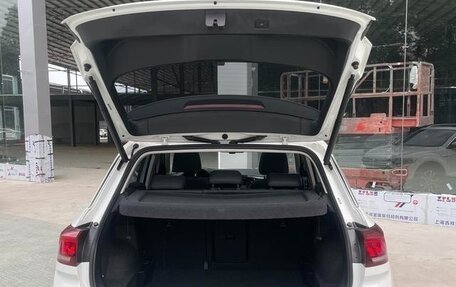 Volkswagen T-Roc I, 2022 год, 1 800 000 рублей, 24 фотография