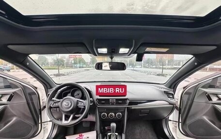 Mazda CX-4, 2021 год, 1 950 000 рублей, 10 фотография