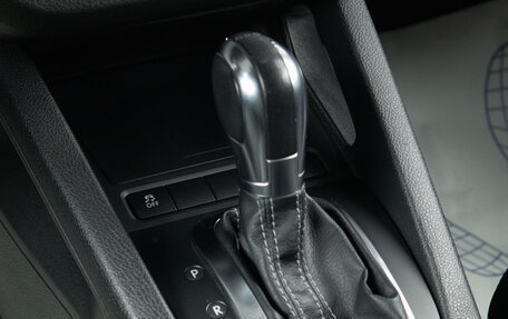 Volkswagen Scirocco III рестайлинг, 2011 год, 2 109 000 рублей, 16 фотография