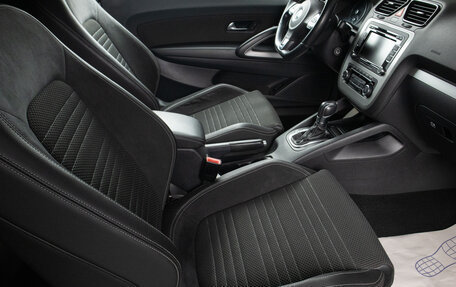 Volkswagen Scirocco III рестайлинг, 2011 год, 2 109 000 рублей, 19 фотография