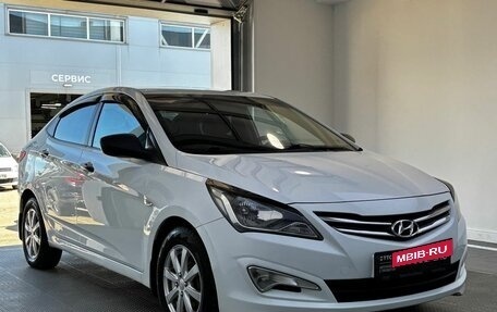 Hyundai Solaris II рестайлинг, 2014 год, 655 000 рублей, 3 фотография