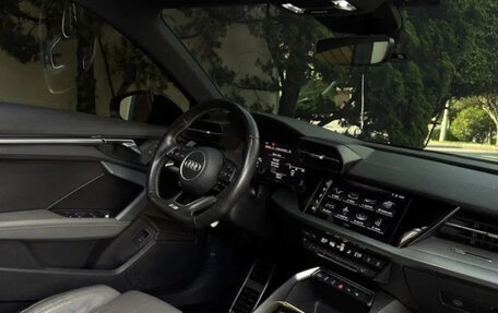 Audi A3, 2023 год, 2 200 000 рублей, 5 фотография