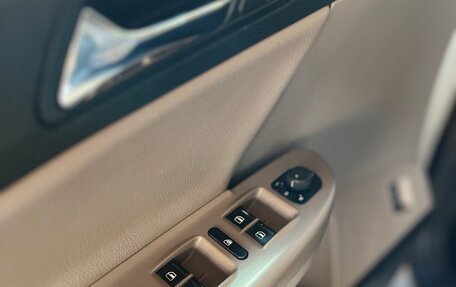 Volkswagen Passat B6, 2006 год, 660 000 рублей, 10 фотография