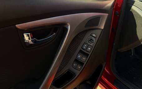 Hyundai Elantra V, 2012 год, 830 000 рублей, 15 фотография