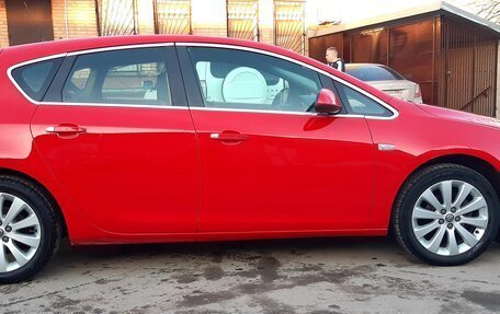 Opel Astra J, 2013 год, 585 000 рублей, 12 фотография