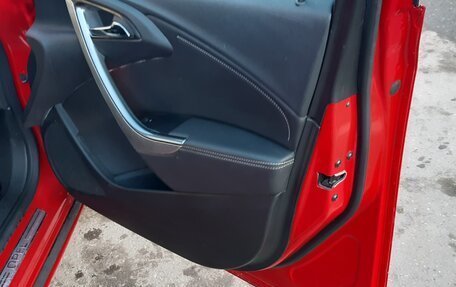 Opel Astra J, 2013 год, 585 000 рублей, 14 фотография