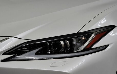 Lexus ES VII, 2022 год, 4 650 000 рублей, 10 фотография