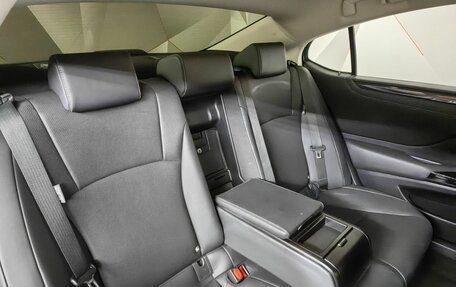 Lexus ES VII, 2022 год, 4 650 000 рублей, 17 фотография