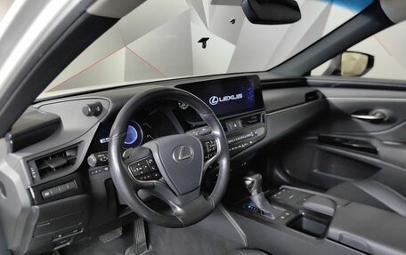 Lexus ES VII, 2022 год, 4 650 000 рублей, 19 фотография