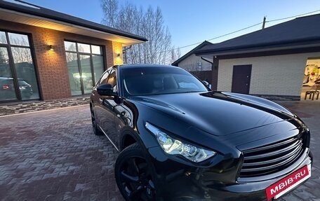 Infiniti FX II, 2012 год, 2 050 000 рублей, 3 фотография