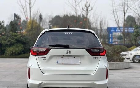Honda Fit, 2023 год, 1 057 002 рублей, 4 фотография