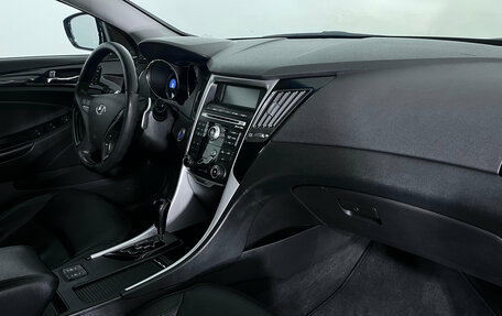 Hyundai Sonata VI, 2011 год, 1 051 000 рублей, 14 фотография