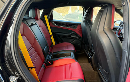 Porsche Cayenne III, 2024 год, 26 500 000 рублей, 30 фотография