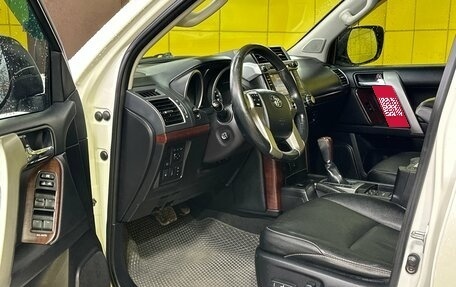 Toyota Land Cruiser Prado 150 рестайлинг 2, 2015 год, 3 399 000 рублей, 12 фотография