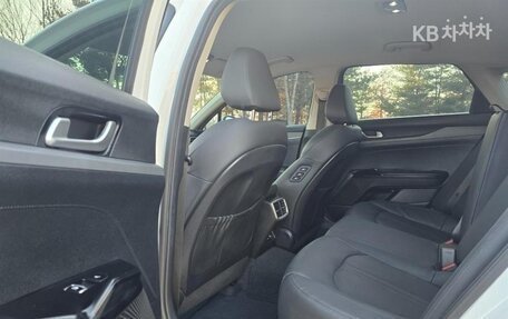 KIA K5, 2022 год, 2 100 000 рублей, 19 фотография