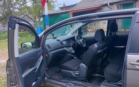 Toyota ISis I, 2013 год, 1 180 000 рублей, 16 фотография