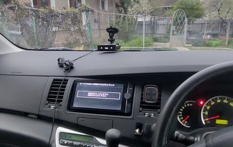 Toyota ISis I, 2013 год, 1 180 000 рублей, 15 фотография