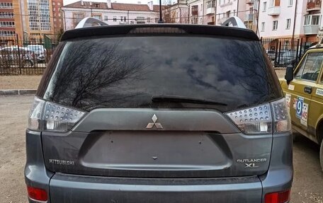 Mitsubishi Outlander III рестайлинг 3, 2007 год, 870 000 рублей, 4 фотография