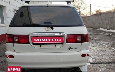 Toyota Ipsum II, 2001 год, 675 000 рублей, 10 фотография