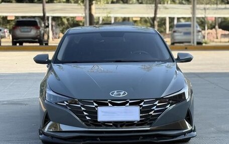 Hyundai Elantra, 2022 год, 1 500 000 рублей, 2 фотография