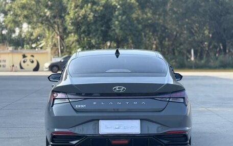Hyundai Elantra, 2022 год, 1 500 000 рублей, 6 фотография