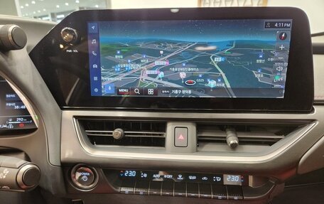 Lexus UX I, 2025 год, 5 400 009 рублей, 10 фотография