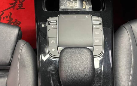 Mercedes-Benz A-Класс, 2022 год, 1 690 000 рублей, 12 фотография