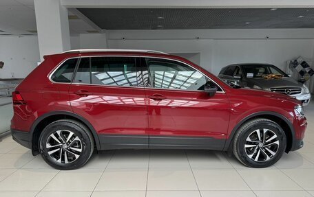 Volkswagen Tiguan II, 2019 год, 2 445 000 рублей, 8 фотография
