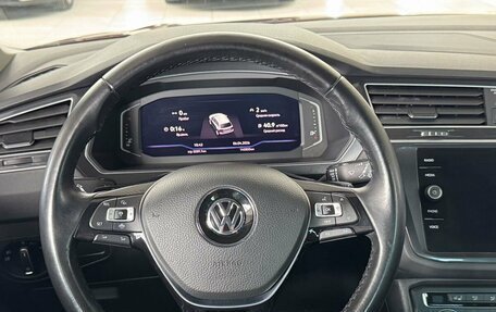 Volkswagen Tiguan II, 2019 год, 2 445 000 рублей, 11 фотография