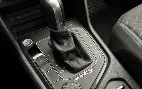 Volkswagen Tiguan II, 2019 год, 2 445 000 рублей, 18 фотография