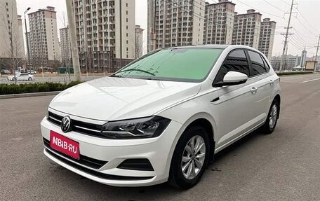Volkswagen Polo, 2022 год, 1 100 000 рублей, 1 фотография