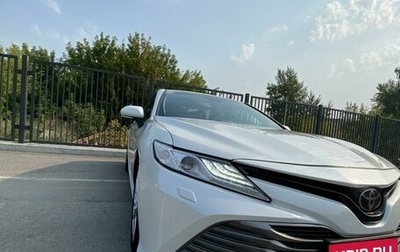 Toyota Camry, 2018 год, 2 450 000 рублей, 1 фотография