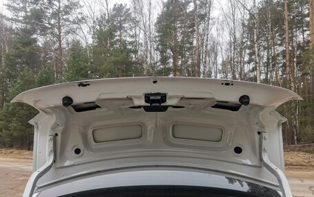 Renault Logan II, 2016 год, 385 000 рублей, 15 фотография