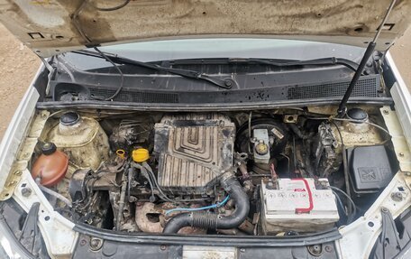 Renault Logan II, 2016 год, 385 000 рублей, 17 фотография