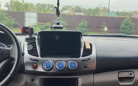 Mitsubishi L200 IV рестайлинг, 2007 год, 1 200 000 рублей, 7 фотография