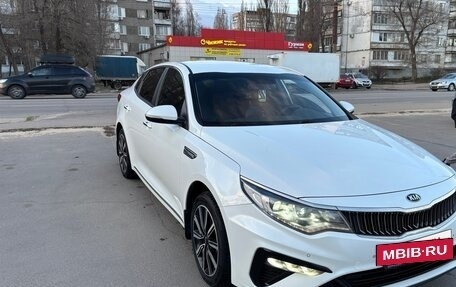 KIA Optima IV, 2018 год, 2 220 000 рублей, 3 фотография