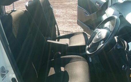 Toyota ISis I, 2012 год, 1 460 000 рублей, 14 фотография