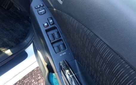 Toyota ISis I, 2012 год, 1 460 000 рублей, 18 фотография