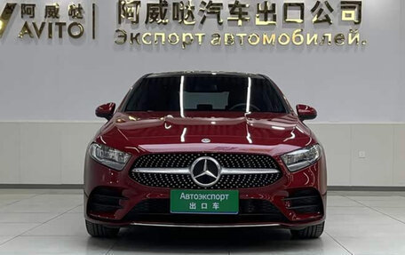 Mercedes-Benz A-Класс, 2022 год, 1 760 000 рублей, 2 фотография