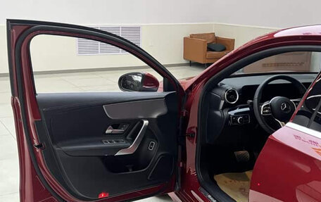 Mercedes-Benz A-Класс, 2022 год, 1 760 000 рублей, 15 фотография