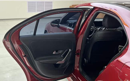 Mercedes-Benz A-Класс, 2022 год, 1 760 000 рублей, 17 фотография