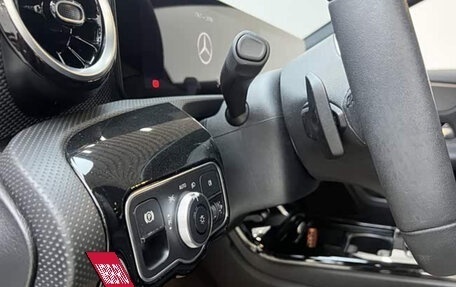 Mercedes-Benz A-Класс, 2022 год, 1 760 000 рублей, 14 фотография