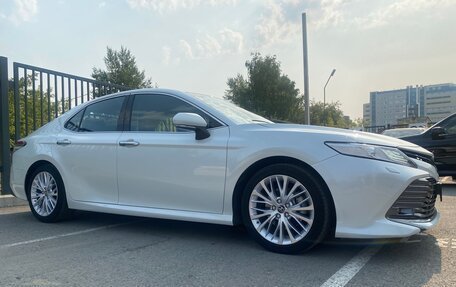 Toyota Camry, 2018 год, 2 450 000 рублей, 3 фотография