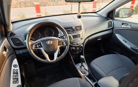 Hyundai Solaris II рестайлинг, 2016 год, 915 000 рублей, 8 фотография