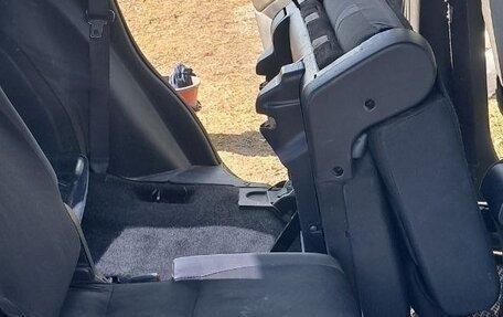 Mitsubishi Outlander III рестайлинг 3, 2010 год, 1 200 000 рублей, 13 фотография